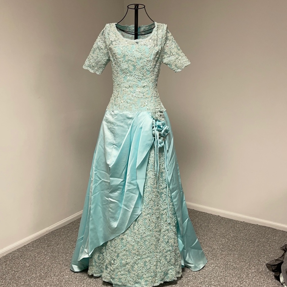 Mint Embellished Evening Gown Engagement prom bridesmaid wedding birthday sz S